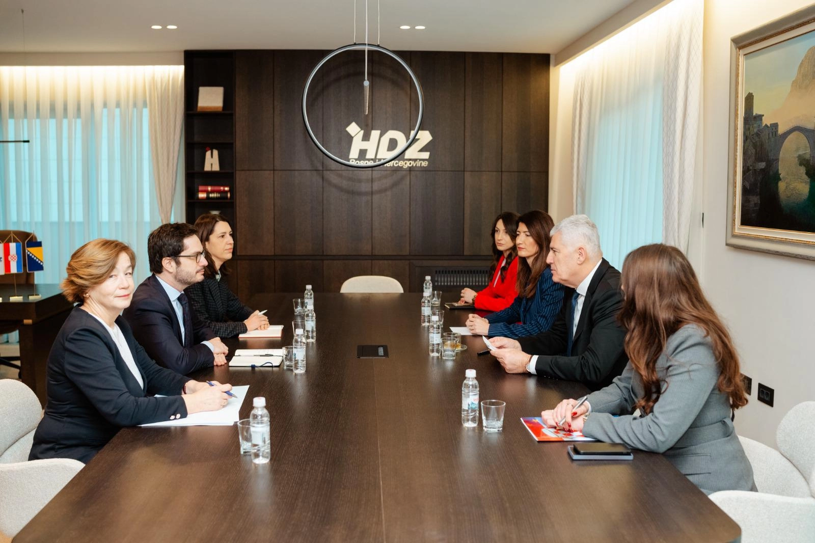 Mostar Čelnici HDZ-a BiH s veleposlanikom Delmasom o europskim prioritetima BiH